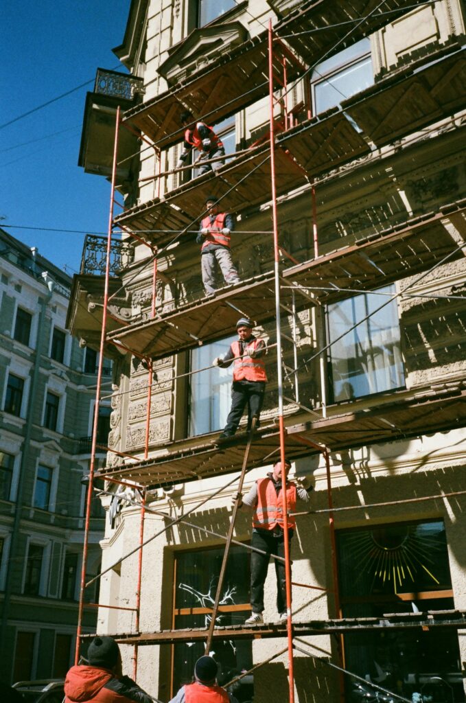 Alpin Bau Partner construction facade